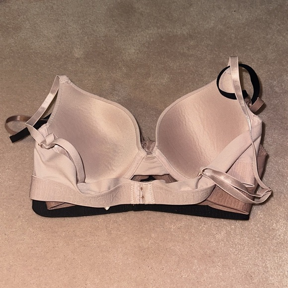 Vince Camuto & Danskin 34C Bra Bundle 9 Bras - Picture 6 of 8